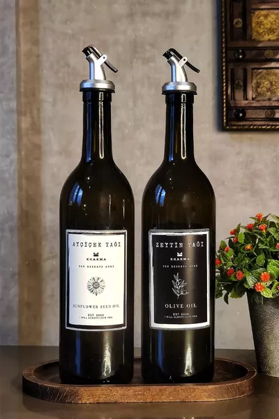 Houten standaard Amber 2-delige  ml olijfolie en plantaardige olie fles oliekan  ml met standaard