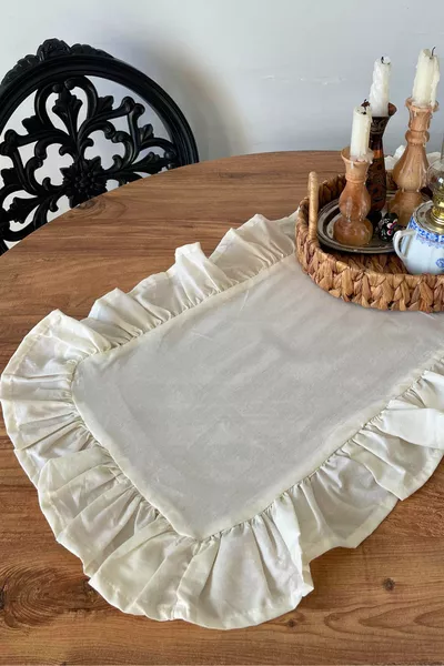 Fırfırlı Krem Runner 