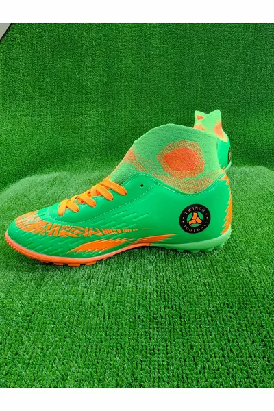 Chaussettes aux couleurs vives Astroturf et chaussures de football