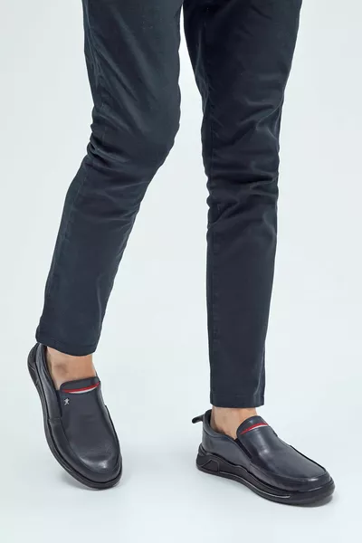 أحذية كاجوال جلد طبيعي للرجال   Erk Ayk 