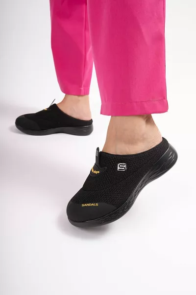 Vrouwen Antislip Dunne Zool Orthopedische Mesh Sabo Arts Nurse Hospital Cook Slippers  Zwart