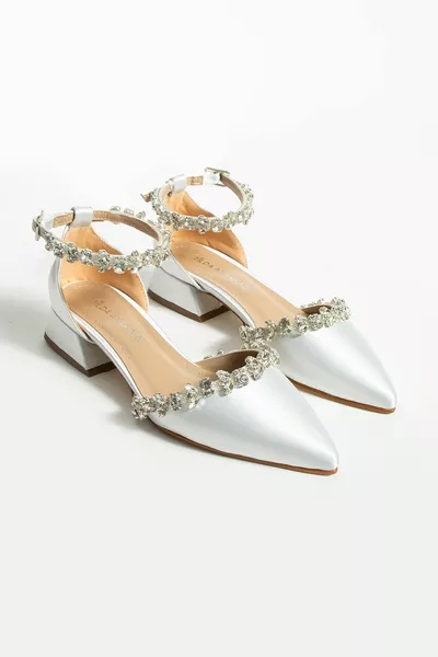 حذاء نيرفيا كلاسيك باليه مسطح نسائي بكعب 3 سم مع وشاح بحجر عند الكاحل