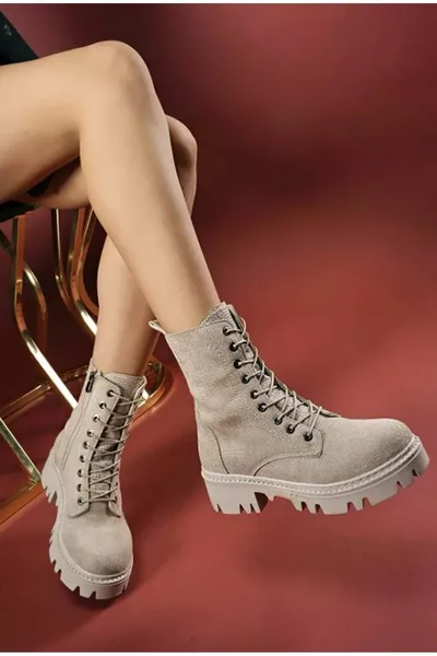 Seribo Non-Slip Sole Tongue Stone Dedaylı Postal Women's Boots TEN-SUEDE