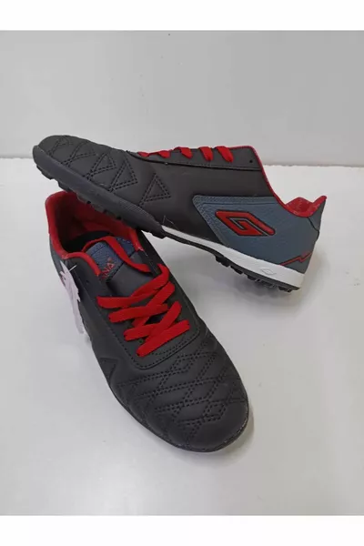 Килим за футболни обувки