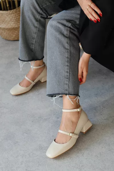 ماري جين بيج الجلد عارية ماتي الجلود مغلقة الظهر مربع اصبع القدم قبعة صلبة قصيرة كتلة الكعب أحذية نسائية