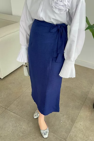 Ленена пола с вратовръзка на талията