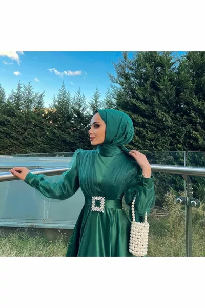 Хиджаб Изумрудено зелени вечерни рокли