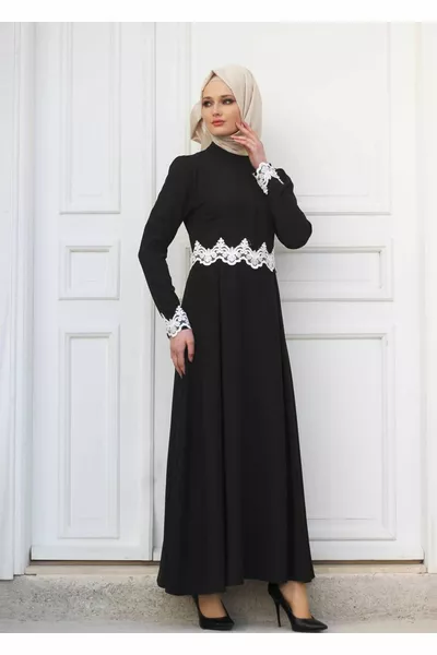 Schwarzes Abendkleid mit Spitzendetail für Damen 