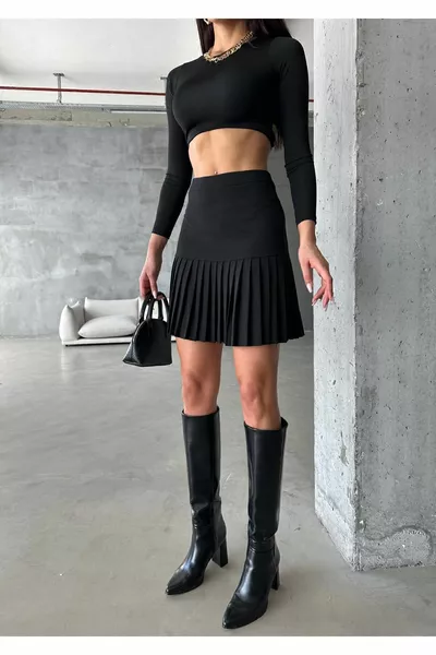 شبه مطوي كامل ليكرا قالب كامل الظهر مخفي طول السوستة سم تنورة قصيرة