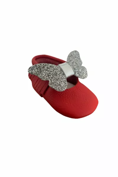 أحذية الأطفال المتسكعون بالخطوة الأولى