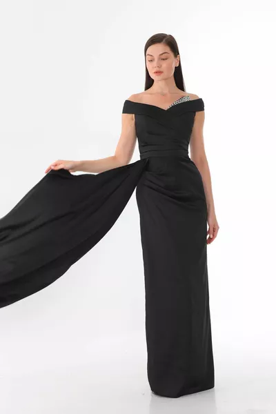 مادونا الساتان مساء اللباس مع أحجار طية صدر السترة