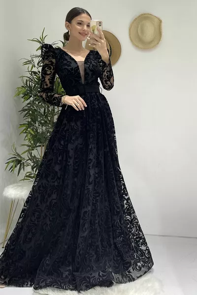 Robe de soirée grande taille à ceinture floquée noire pour femme