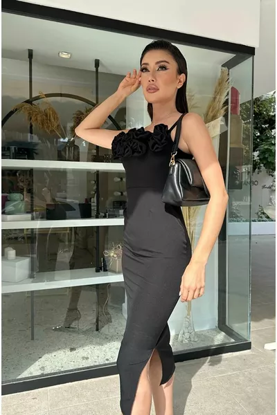 Schwarzes stilvolles Abendkleid niedrig ausgeschnittenes Damenkleid mit Rosendetail