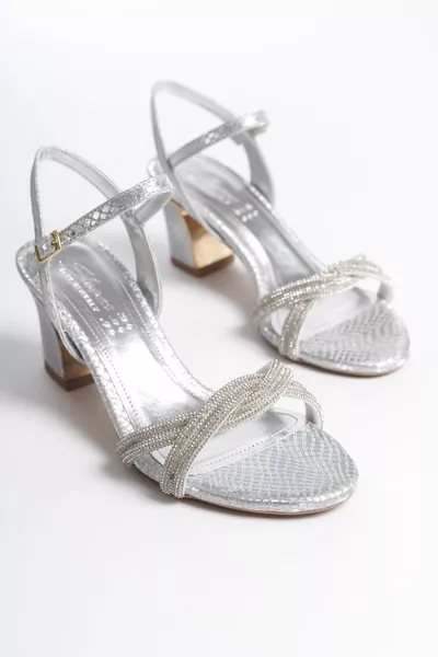 المرأة عالية الكعب مساء اللباس مساء الأحذية مع الفضة الجبهة الحجر التفاصيل