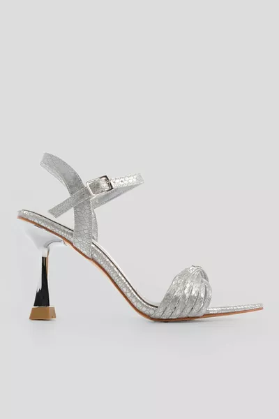 المرأة وأشار اصبع القدم مفتوحة الظهر مساء اللباس الكعب فيلكا الفضة