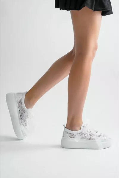 Femmes Sports Chaussures de mariée Dentelle Ruban de tulle Extrêmement confortable Robe de soirée Sports Chaussures de mariée