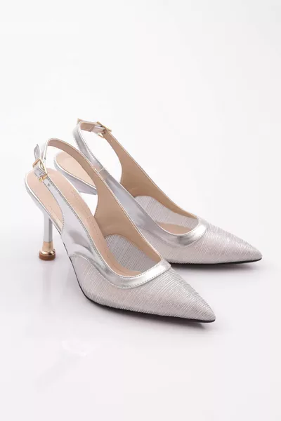  الكعب المفتوح للسيدات