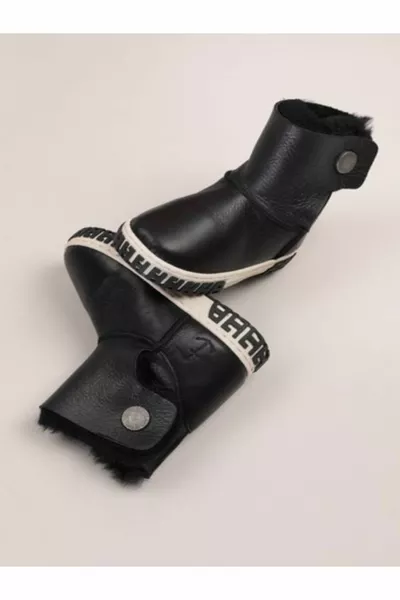 أحذية الأطفال والرضع جلد طبيعي