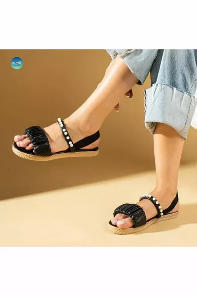 صنادل من حجر اللؤلؤ