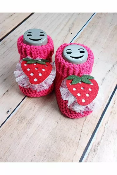 Chaussons en tricot pour bébé Fleur de grenade