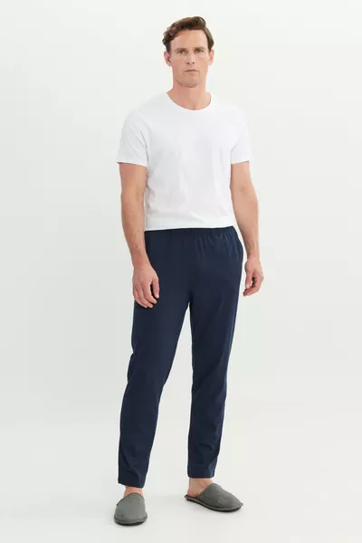 Herren Nachtwäschehose aus dunkelblauer Baumwolle, Standard Passform, normale Schnitt, elastischer Bund, mit Taschen