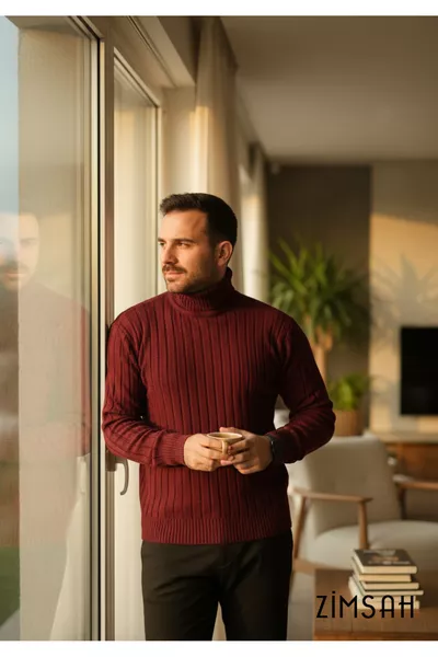 Мужской трикотажный свитер