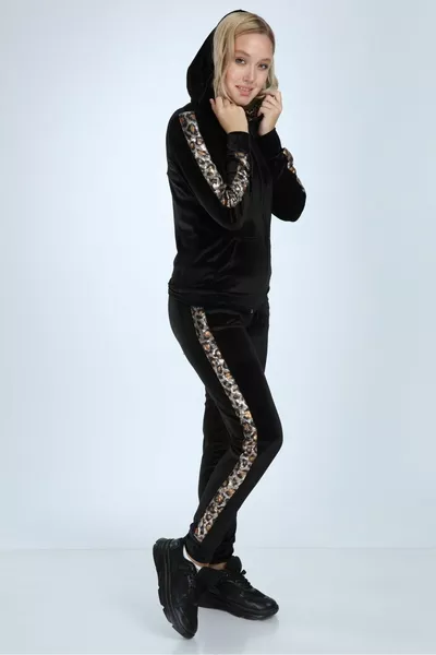 Kadın Siyah Şeritli Kadife Eşofman Takımı