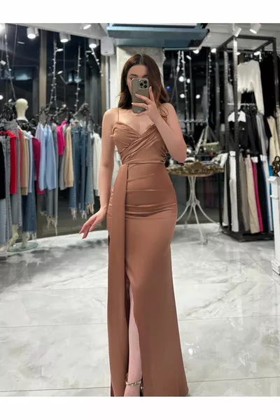 Morena Back Diagonal Front Slit Detailed Dress-Powder