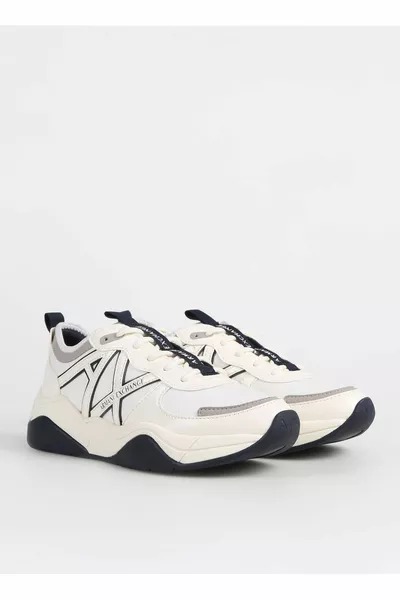 Crèmekleurige sneaker voor dames 