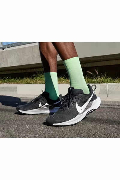 حذاء جري رجالي Reactx Pegasus Trail 5  أسود