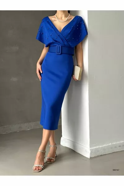 Damen Saxophon Blauer zweireihiger Kragen Perle Detailliertes Plus Size Fledermausärmel Stoff Gürtel Midi Abendkleid