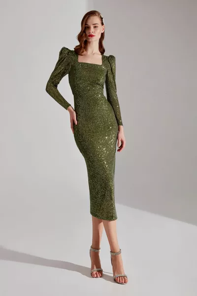 RENATA Сверкающее платье-карандаш цвета хаки с квадратным вырезом