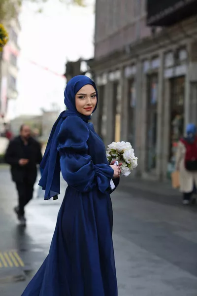 ABITI DA SERA KAYLA HIJAB DA DONNA