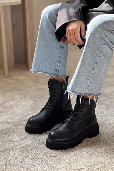 Juniper Schwarz Echtleder Heels Schnürung Damen Postal