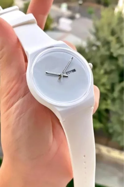 للجنسين سيليكون باند ساعة يد بيضاء