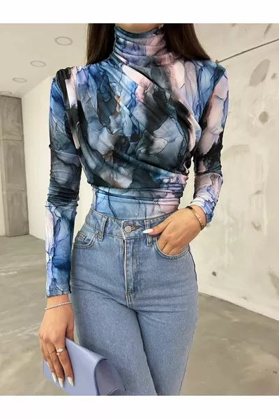 Blusa con stampa digitale a maniche lunghe con coulisse