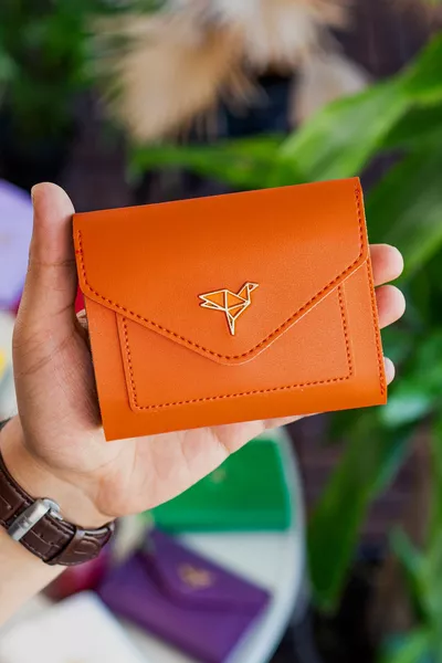 Веган кожено отделение за монети Мини оранжев дамски портфейл с много държачи за карти