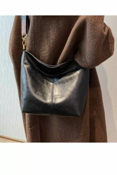 المرأة الفاخرة حقيبة الكتف السوداء منقوشة حزام سستة جودة صنعة والجلود فو لينة