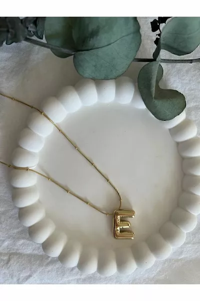 COLLANA CURVA E LETTERA IN ACCIAIO