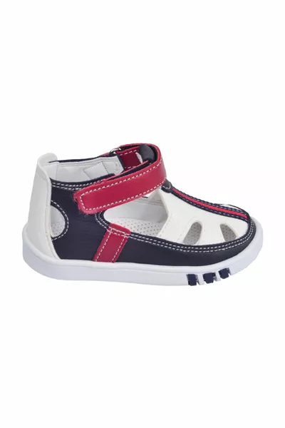 كيكو SB  صنادل أحذية العظام للأولاد بالخطوة الأولى