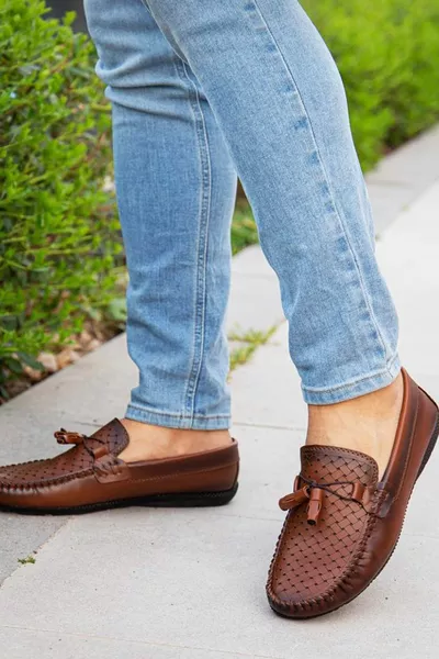 أحذية الرجال تان الجلد المتسكع