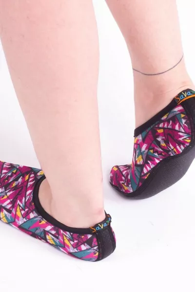 Colorful World Unisexe Chaussures de mer colorfulworld