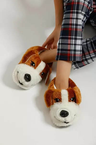 Confortevole figura di cane carino peluche Panduf