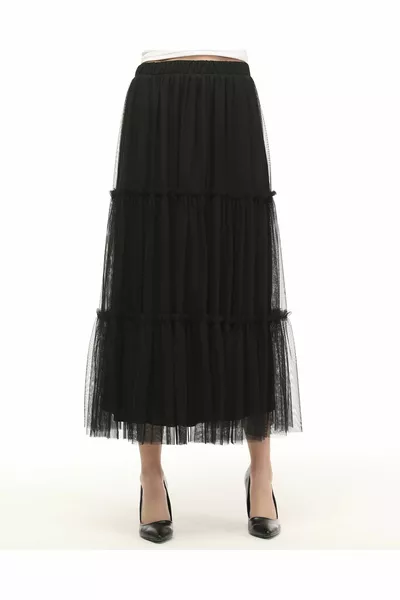 تنورة مرنة من تول 3 طبقات برباط مطاطي