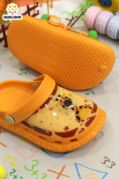 عارضة العظام مضاءة عدم الانزلاق الوحيد الشاطئ البحر الاطفال الصنادل النعال