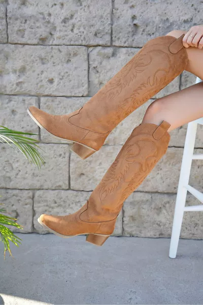 ВЕЛУРЕНИ ДАМСКИ БРОДИРАНИ ЗАПАДНИ КАУБОЙСКИ БОТУШИ С ЦИП