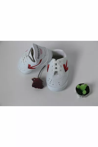 Детская обувь на шнуровке для первого шага