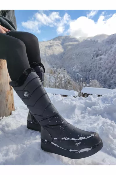 أحذية الثلج للماء