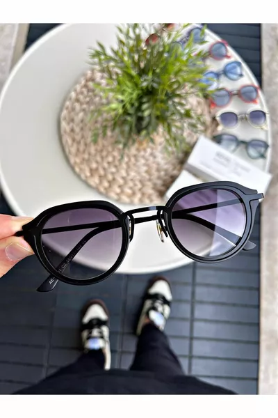 Royal Eyewear  Black Unisex Sunglasses