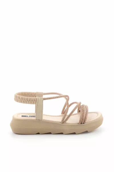 صنادل نسائية حجرية عارية 